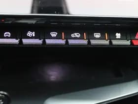 Peugeot 308 1.6 Plug-in Hybrid 225 GT thumbnail 40