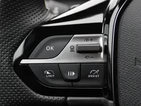 Peugeot 308 1.6 Plug-in Hybrid 225 GT thumbnail 8