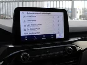 Ford Kuga thumbnail 32