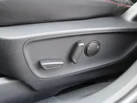 Ford Kuga thumbnail 33