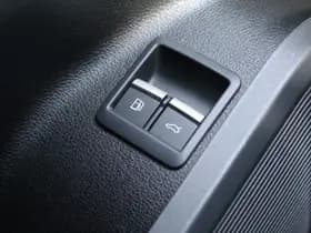 Audi Q5 50 TFSI e quattro S edition thumbnail 34