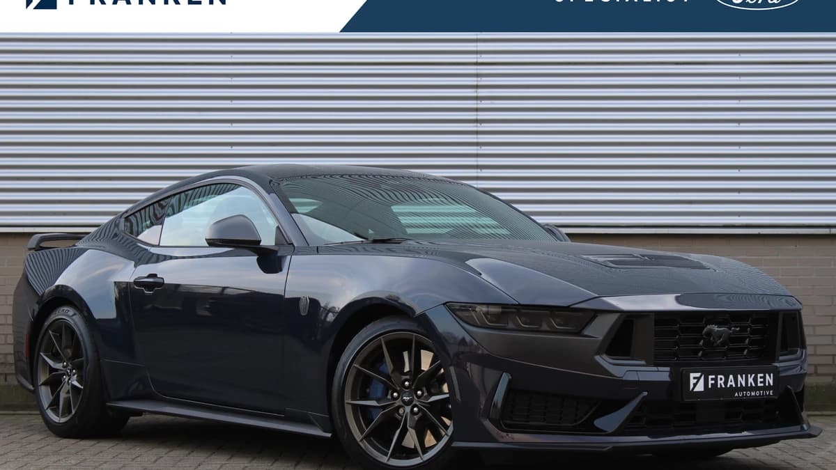 Ford Mustang Fastback 5.0 V8 Dark Horse — foto 1