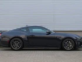 Ford Mustang Fastback 5.0 V8 Dark Horse thumbnail 2