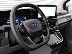 Ford Tourneo Custom PHEV L1H1 Sport thumbnail 4