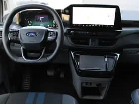 Ford Tourneo Custom PHEV L1H1 Sport thumbnail 5