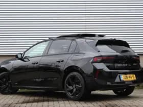 Opel Astra 1.6 Hybrid Ultimate thumbnail 3