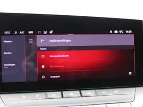 Opel Astra 1.6 Hybrid Ultimate thumbnail 33