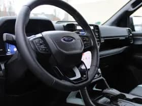 Ford Ranger 2.3 PHEV Double Cab Stormtrak thumbnail 4