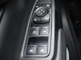 Ford Ranger 2.3 PHEV Double Cab Stormtrak thumbnail 38