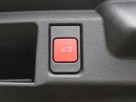 Opel Grandland 1.6 Turbo Plug-in-Hybrid Ultimate thumbnail 41