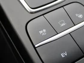 Ford Kuga 2.5 PHEV ST-Line X thumbnail 44