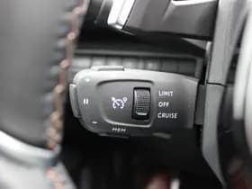 Peugeot 3008 1.6 HYbrid 225 GT thumbnail 12