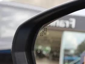 Peugeot 3008 1.6 HYbrid 225 GT thumbnail 30