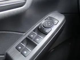 Ford Kuga 2.5 PHEV ST-Line thumbnail 25