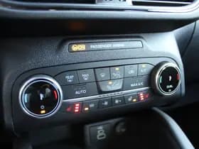 Ford Kuga 2.5 PHEV ST-Line X thumbnail 18