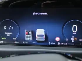 Ford Tourneo Custom PHEV L2H1 Titanium X thumbnail 14