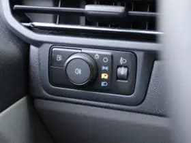 Ford Tourneo Custom PHEV L2H1 Titanium X thumbnail 15