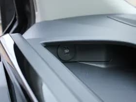 Ford Tourneo Custom PHEV L2H1 Titanium X thumbnail 28