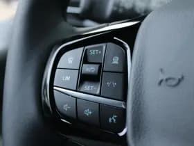 Ford Tourneo Custom PHEV L2H1 Titanium X thumbnail 33