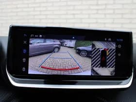 Peugeot 2008 1.2T Allure Pack thumbnail 13