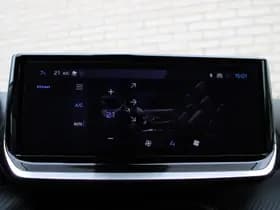 Peugeot 2008 1.2T Allure Pack thumbnail 14