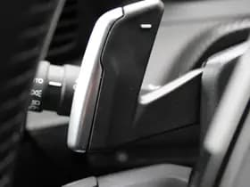 Peugeot 2008 1.2T Allure Pack thumbnail 20