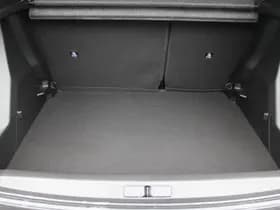 Peugeot 2008 1.2T Allure Pack thumbnail 36