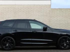 Volvo XC60 2.0 T8 Plug-in hybrid AWD Ultra Black Edition thumbnail 2
