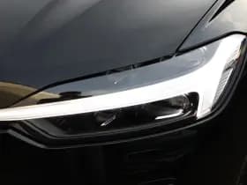 Volvo XC60 2.0 T8 Plug-in hybrid AWD Ultra Black Edition thumbnail 11