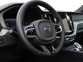 Volvo XC60 2.0 T8 Plug-in hybrid AWD Ultra Black Edition thumbnail 4