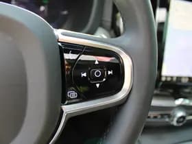 Volvo XC60 2.0 T8 Plug-in hybrid AWD Ultra Black Edition thumbnail 10