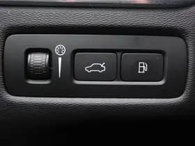 Volvo XC60 2.0 Recharge T6 AWD R-Design thumbnail 18