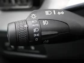 Volvo XC60 2.0 Recharge T6 AWD R-Design thumbnail 23