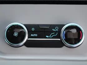 Ford Tourneo Custom PHEV L1H1 Titanium X thumbnail 16