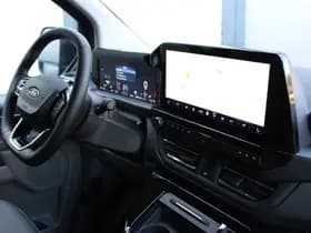 Ford Tourneo Custom PHEV L1H1 Titanium X thumbnail 8