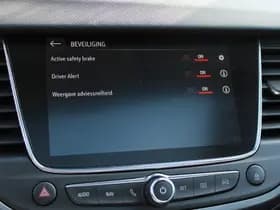 Opel Crossland 1.2 Turbo Ultimate thumbnail 32