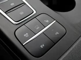 Ford Kuga 2.5 PHEV ST-Line thumbnail 28