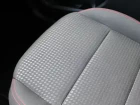 Ford Kuga 2.5 PHEV ST-Line thumbnail 24