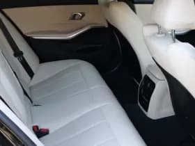 BMW 3 Serie Touring 330e thumbnail 33