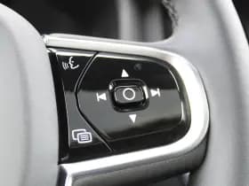 Volvo XC60 2.0 T8 Plug-in hybrid AWD Plus Black Edition thumbnail 12