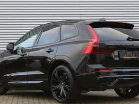 Volvo XC60 2.0 T8 Plug-in hybrid AWD Plus Black Edition thumbnail 3