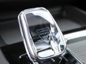 Volvo XC60 2.0 T8 Plug-in hybrid AWD Plus Black Edition thumbnail 32