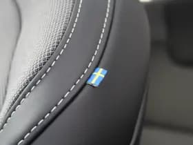 Volvo XC60 2.0 T8 Plug-in hybrid AWD Plus Black Edition thumbnail 38