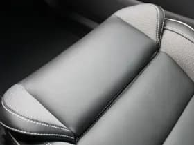 Volvo XC60 2.0 T8 Plug-in hybrid AWD Plus Black Edition thumbnail 40