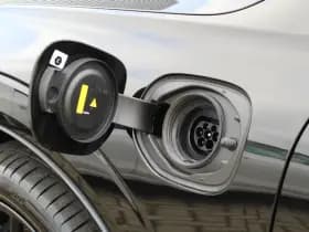 Volvo XC60 2.0 T8 Plug-in hybrid AWD Plus Black Edition thumbnail 42