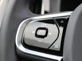 Volvo XC60 2.0 T8 Plug-in hybrid AWD Plus Black Edition thumbnail 9