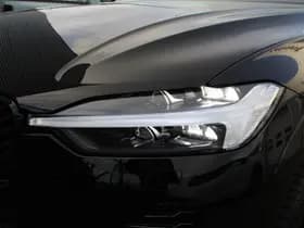 Volvo XC60 2.0 T8 Plug-in hybrid AWD Plus Black Edition thumbnail 17