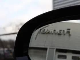 Volvo XC60 2.0 T8 Plug-in hybrid AWD Plus Black Edition thumbnail 26