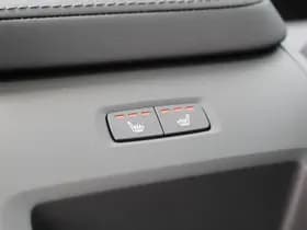 Volvo XC60 2.0 T8 Plug-in hybrid AWD Plus Black Edition thumbnail 52