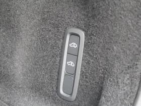 Volvo XC60 2.0 T8 Plug-in hybrid AWD Plus Black Edition thumbnail 58